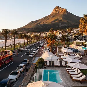 5* Hotel The Bay